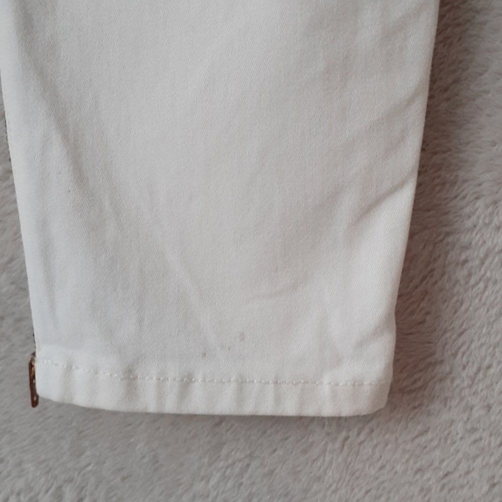 Banana Republic White Skinny Jeans - Picture 8 of 8